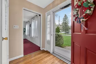 21 Cardinal Ct, West Nyack, NY 10994 - Photo 4