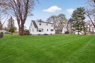 21 Cardinal Ct, West Nyack, NY 10994 - Photo 32