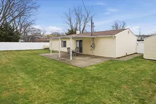 19 All Points Terrace, Holbrook, NY 11741 - Photo 12