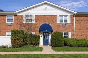 460 Old Town Rd, Port Jefferson Station, NY 11776 - Photo 24