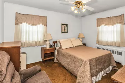 80 Knickerbocker Road N, Plainview, NY 11803 - Photo 14