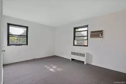 90-55 Shore Parkway #68, Howard Beach, NY 11414 - Photo 12