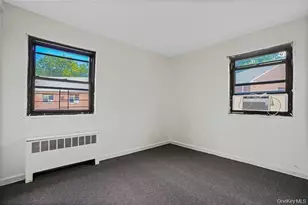 90-55 Shore Pkwy, Howard Beach, NY 11414 - Photo 16