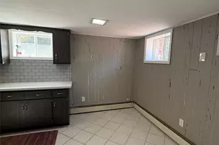 60 Wheatfield Ln, Commack, NY 11725 - Photo 2