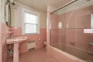 1 Edna Pl, New Rochelle, NY 10804 - Photo 18