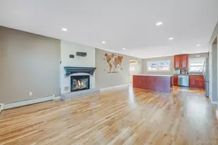 280 S Bayview Ave, Amityville, NY 11701 - Photo 18