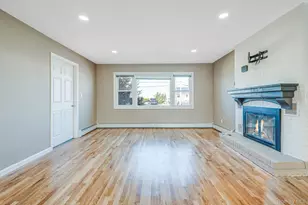 280 S Bayview Ave, Amityville, NY 11701 - Photo 22