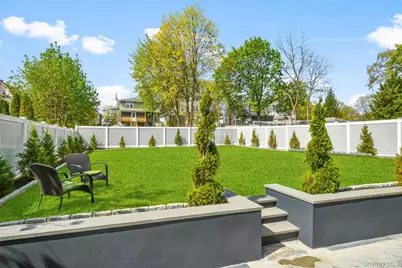 208 Florence Street, Mamaroneck, NY 10543 - Photo 40