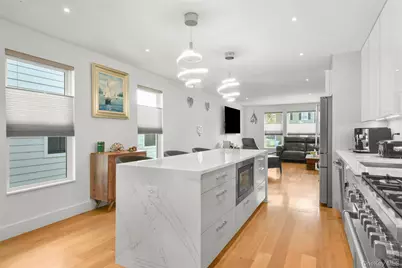 208 Florence Street, Mamaroneck, NY 10543 - Photo 6
