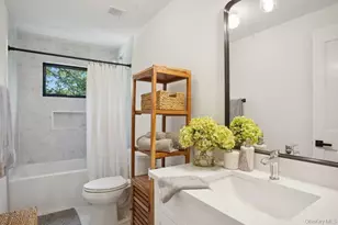 4 Squaw Rd, East Hampton, NY 11937 - Photo 22