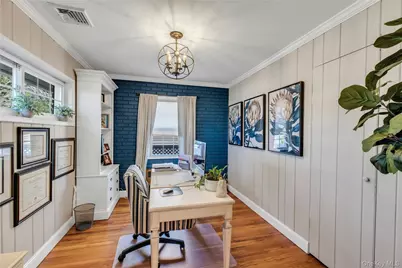 1800 Gormley Avenue, Merrick, NY 11566 - Photo 14