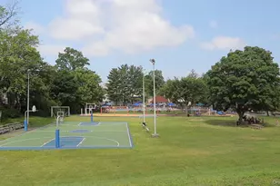 79 Beacon Hill Dr, Dobbs Ferry, NY 10522 - Photo 26