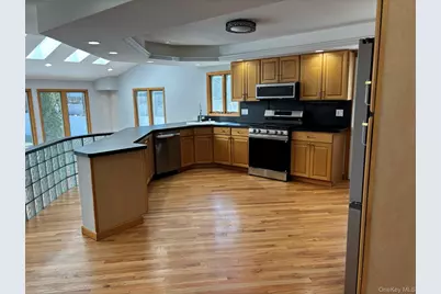 2689 Cedar Court, Oceanside, NY 11572 - Photo 6