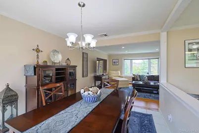36 Parkway Drive, Yorktown Heights, NY 10598 - Photo 12