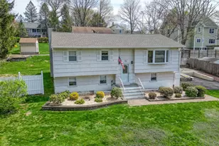 36 Parkway Dr, Yorktown Heights, NY 10598 - Photo 32
