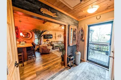 33 Park Drive, Rocky Point, NY 11778 - Photo 4