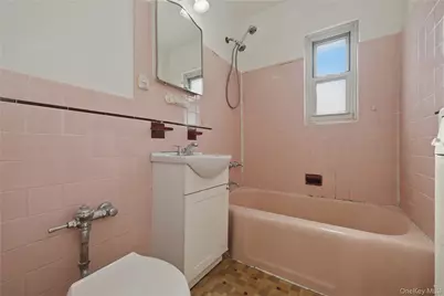 196-32 Pompeii Avenue #2C, Hollis, NY 11423 - Photo 26