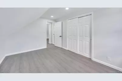 108 Lido Parkway, Lindenhurst, NY 11757 - Photo 22