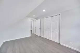 108 Lido Pkwy, Lindenhurst, NY 11757 - Photo 22