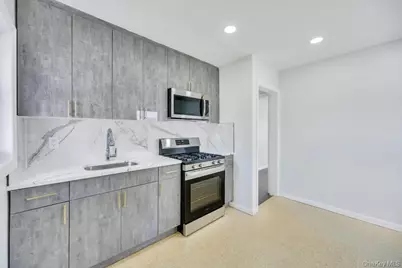 108 Lido Parkway, Lindenhurst, NY 11757 - Photo 14