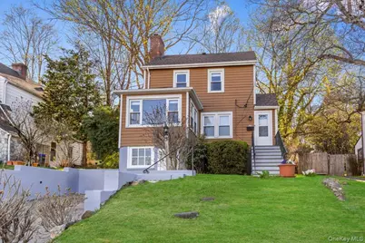 280 Knollwood Road, White Plains, NY 10607 - Photo 2