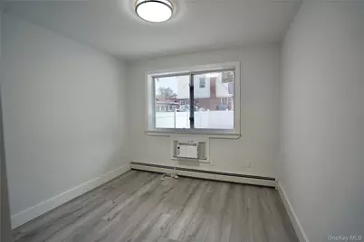 4658 161st Street, Flushing, NY 11358 - Photo 8