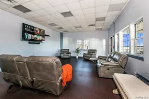 85 Admiral Ct, Bronx, NY 10473 - Photo 32