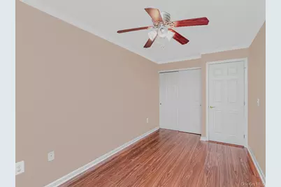 85 Admiral Court #87, Bronx, NY 10473 - Photo 16