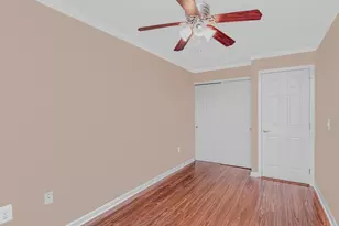 85 Admiral Ct, Bronx, NY 10473 - Photo 16