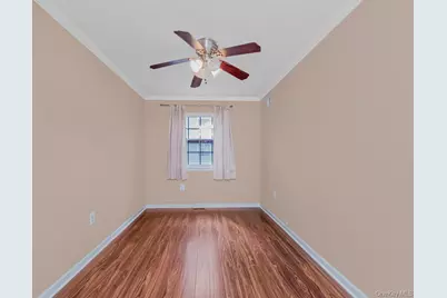 85 Admiral Court #87, Bronx, NY 10473 - Photo 12