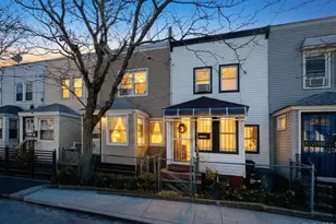 118-33 152nd St, Jamaica, NY 11434 - Photo 2