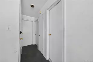 188 Amherst St, Hempstead, NY 11550 - Photo 14