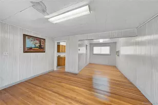 188 Amherst St, Hempstead, NY 11550 - Photo 2