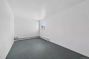 188 Amherst St, Hempstead, NY 11550 - Photo 18