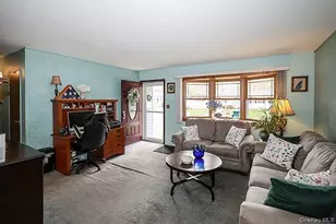 99 Ronkonkoma Blvd, Centereach, NY 11720 - Photo 6