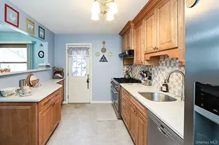 99 Ronkonkoma Blvd, Centereach, NY 11720 - Photo 10