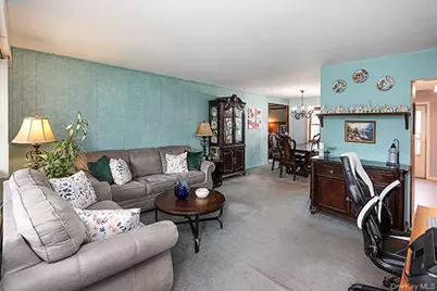 99 Ronkonkoma Boulevard, Centereach, NY 11720 - Photo 4