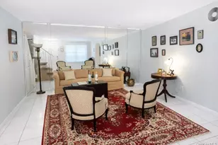 280 Brettonwoods Dr, Coram, NY 11727 - Photo 10