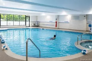 280 Brettonwoods Dr, Coram, NY 11727 - Photo 10