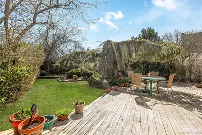 3017 Roxbury Road, Oceanside, NY 11572 - Photo 22