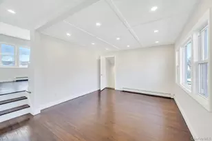 90 30th St, Copiague, NY 11726 - Photo 8