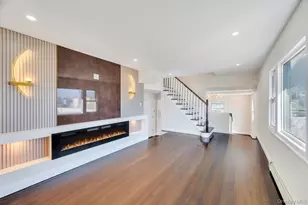 90 30th St, Copiague, NY 11726 - Photo 14