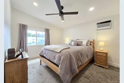 25 Peter Road, Ronkonkoma, NY 11779 - Photo 16