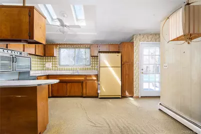 52 Woodbury Road, Farmingville, NY 11738 - Photo 8