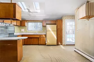 52 Woodbury Rd, Farmingville, NY 11738 - Photo 8