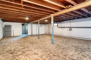 52 Woodbury Rd, Farmingville, NY 11738 - Photo 16