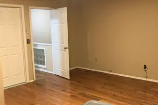 1027 Jerusalem Ave, Uniondale, NY 11553 - Photo 6