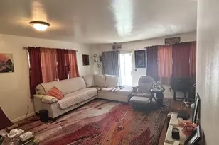 1027 Jerusalem Ave, Uniondale, NY 11553 - Photo 2