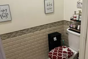 1027 Jerusalem Ave, Uniondale, NY 11553 - Photo 10