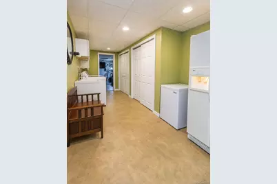 17 Hilltop Avenue, Newburgh, NY 12550 - Photo 36
